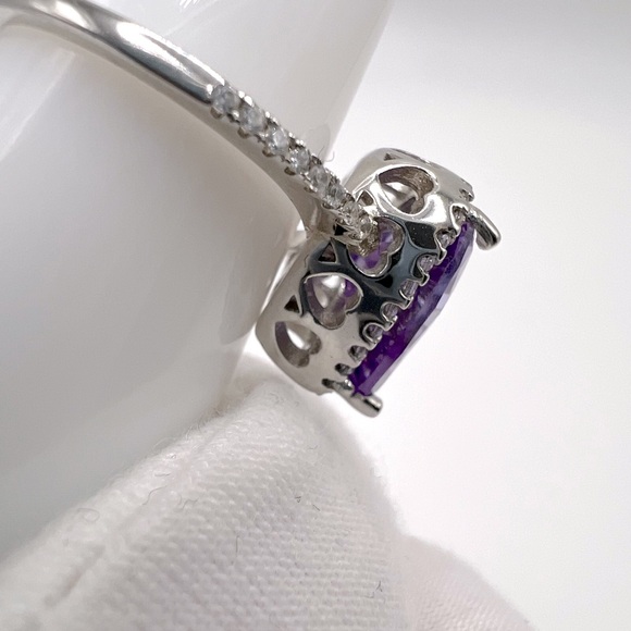 Sale $18 Firm! .925 Sterling Silver Lavender CZ Ring - Picture 10 of 14